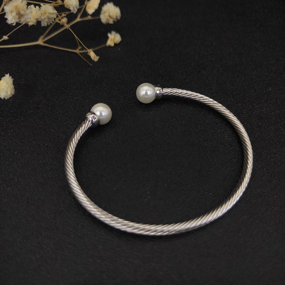 David Yurman 3mm Silver Pearl bracelet - Picture 6 of 8